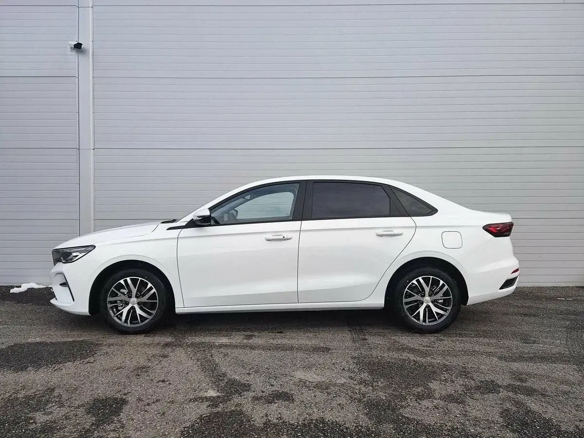 Арендовать Geely Emgrand