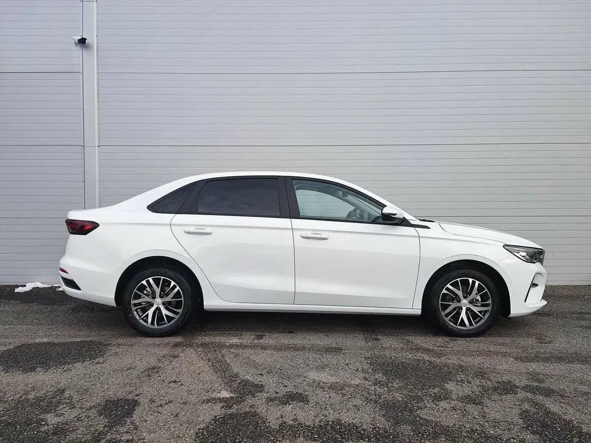 Арендовать Geely Emgrand