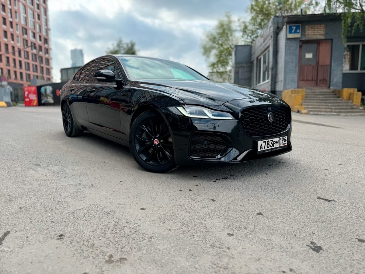 Jaguar XF аренда