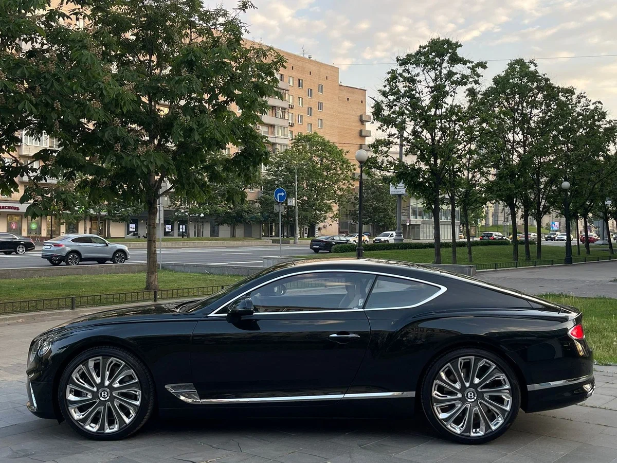 Bentley Continental аренда