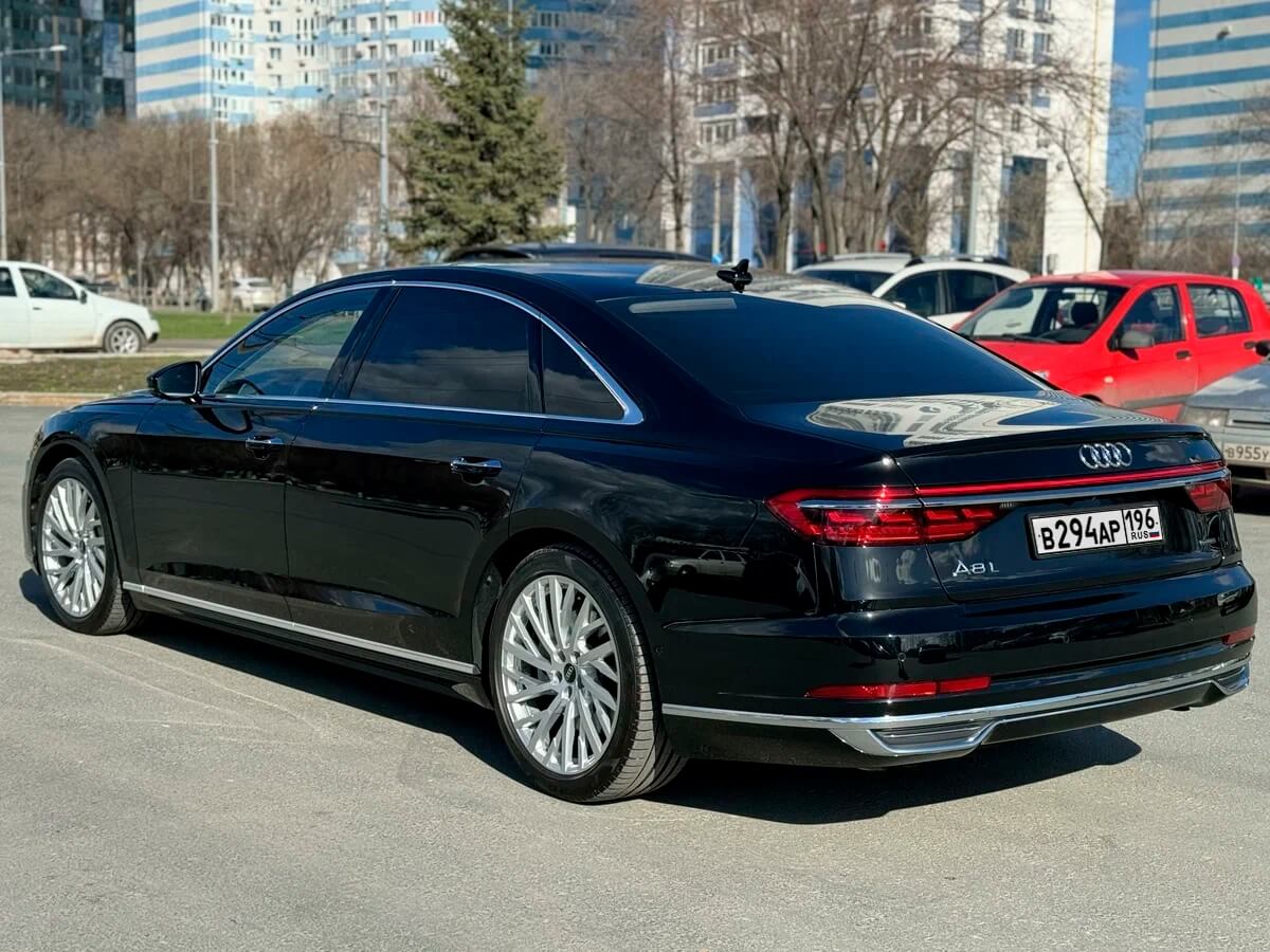 Audi A8 аренда
