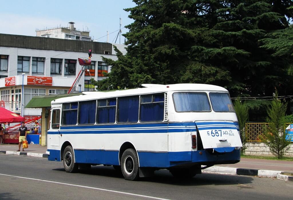 Лаз